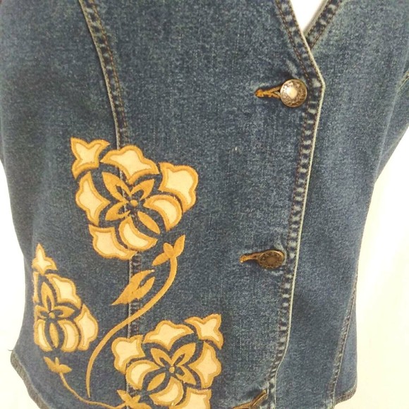 Laura G Blue Denim Embroidered Applique Metal Button Vest 10 - Picture 3 of 5